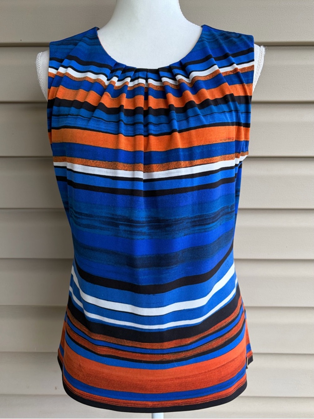 •Calvin Klein• Sleeveless Striped Pleated Neck Blouse – Size Medium